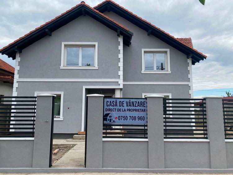 Casă cu 4 camere în Săcălaz