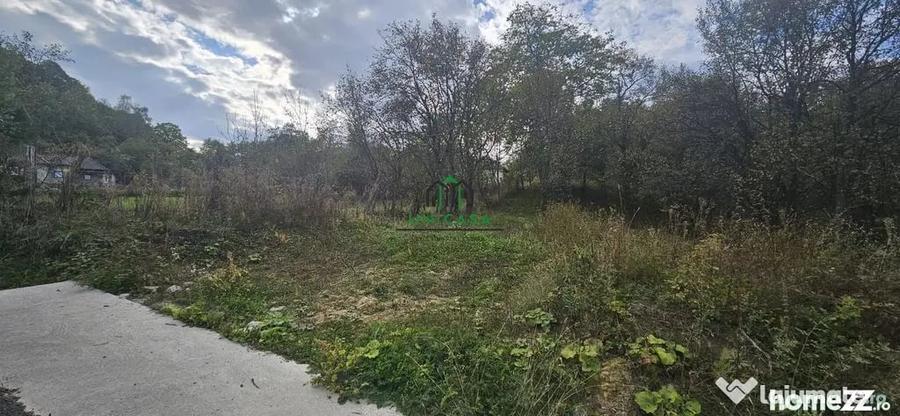 Teren în Curăturile