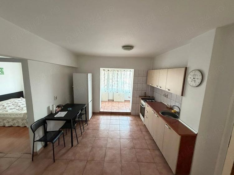 Apartament cu 2 camere decomandat în Aviației
