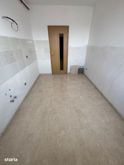 Apartament 2 camere ( cu posibilitate de 4 camere), central - 2