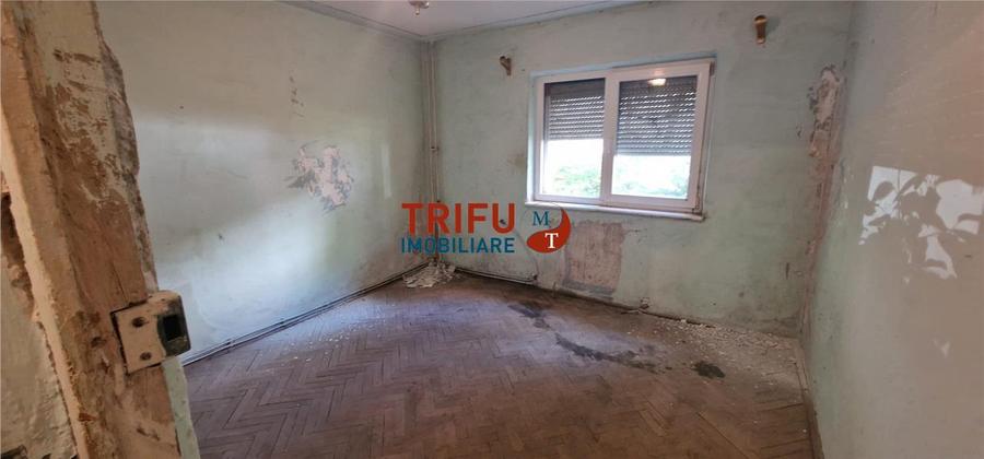 Apartament cu 2 camere decomandat în Cetate