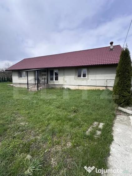 Casă cu 3 camere cu Teren 2900 Mp în Dej