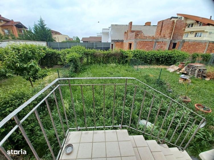 Casă cu 3 camere în Rontău