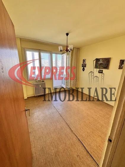 Apartament cu 3 camere decomandat în Nicolae Grigorescu