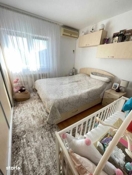 Apartament cu 3 camere decomandat în Central