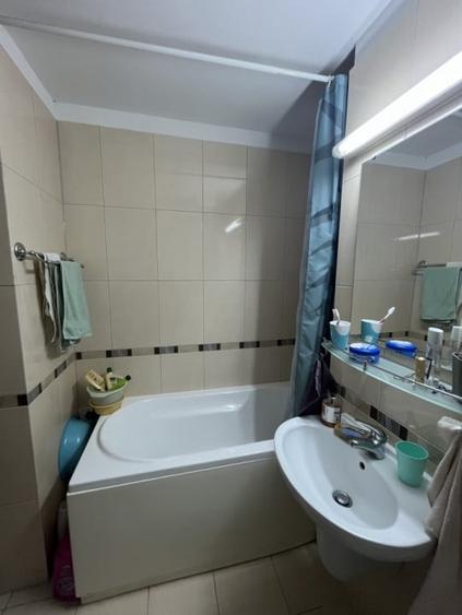 Apartament cu 2 camere decomandat, mobilat în Soarelui