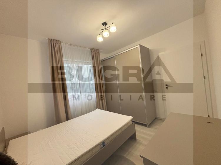 Apartament cu 3 camere semidecomandat, mobilat în Calea Turzii