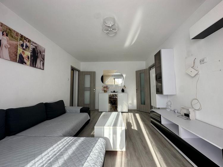 Apartament cu 2 camere semidecomandat, mobilat în Astra