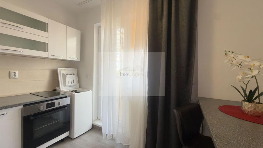 Apartament cu 2 camere decomandat, mobilat în Bună Ziua