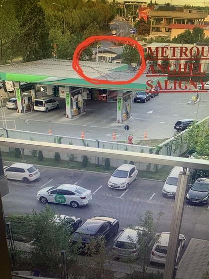 Garsonieră decomandată în Titan