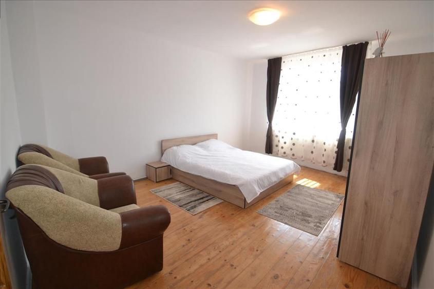 Apartament 2 camere in casa, Bartolomeu -Str. Agricultorilor - 9
