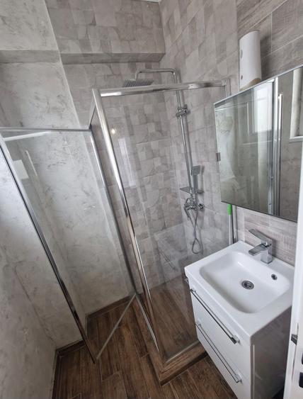 Apartament cu 3 camere decomandat în Nord