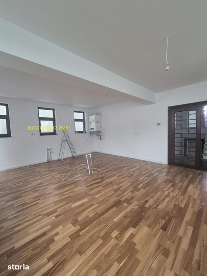VILA PREMIUM INDIVIDUALA + CURTE LIBERA 200MP. / PARCUL TEILOR! - 8