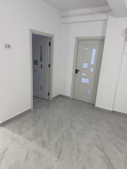 Apartament cu 2 camere decomandat în Valea Lupului