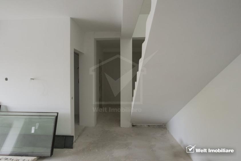 Casă individuală cu 4 camere cu Garaj în Feleacu