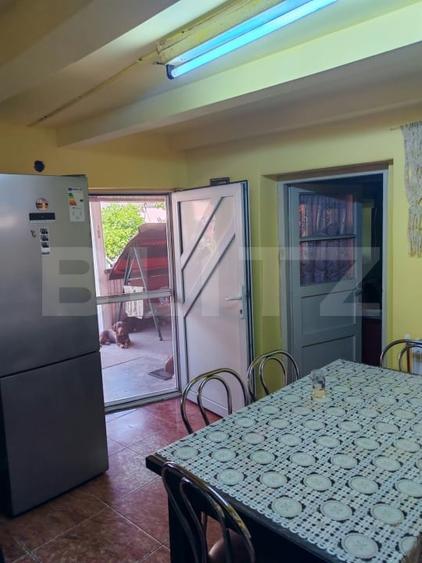 Casă individuală cu 3 camere cu Canalizare în Lazuri