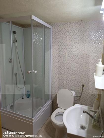 Casă cu 5 camere cu Teren 530 Mp în Lipovei