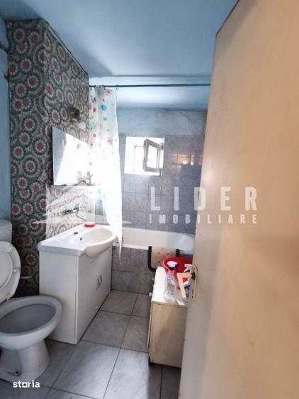 Apartament cu 4 camere decomandat în Horea