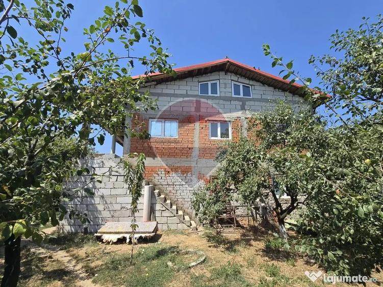 DE VANZARE Casa cu livada langa Lacul Facau 30 min ... - 11