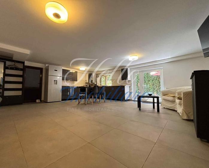 Apartament cu 3 camere semidecomandat în Mănăștur