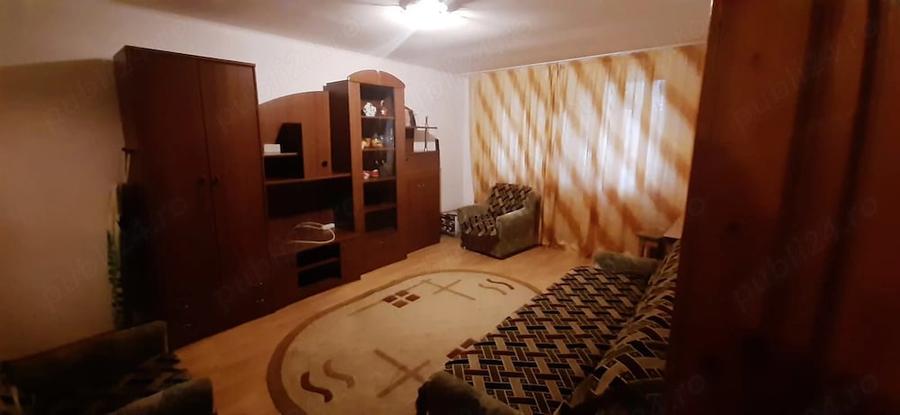 Apartament cu 2 camere decomandat în Sud