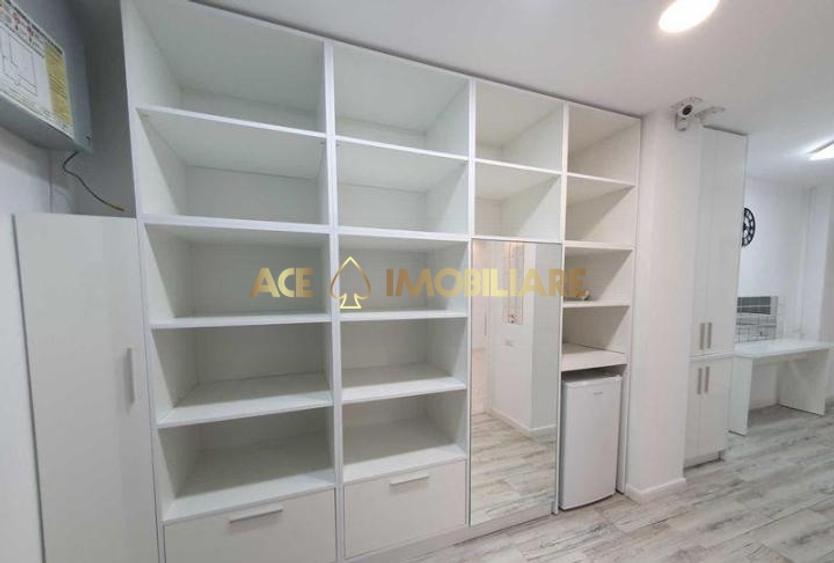 Garsonieră decomandată, mobilată în Baba Novac