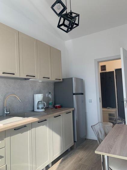 Apartament cu 2 camere decomandat în Mărăști