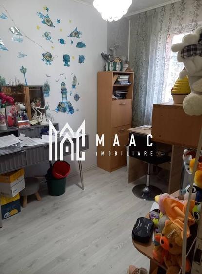 Apartament cu 3 camere decomandat, mobilat în Central