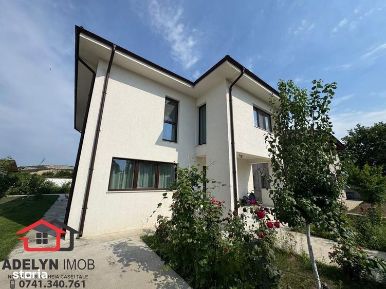 Casă cu 4 camere cu Teren 500 Mp în Central