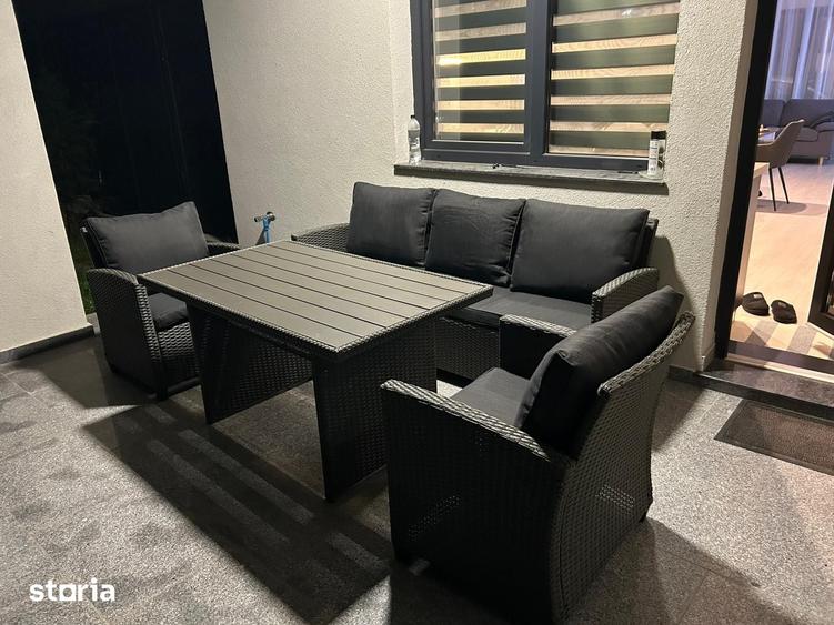 Casă cu 4 camere cu Teren 240 Mp în Central