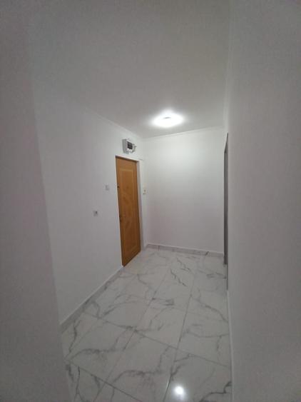 Apartament cu 2 camere semidecomandat în Trivale