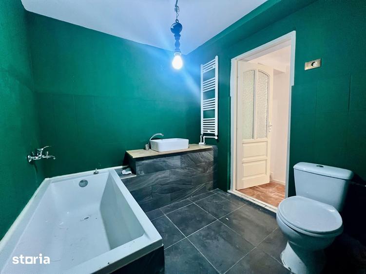 Apartament cu 2 camere semidecomandat în Independenței