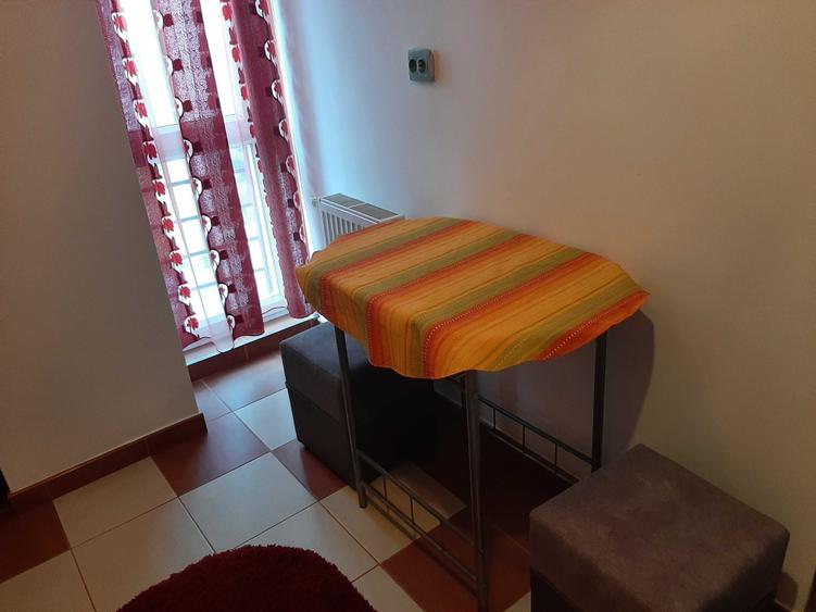 Garsonieră decomandată în Găvana