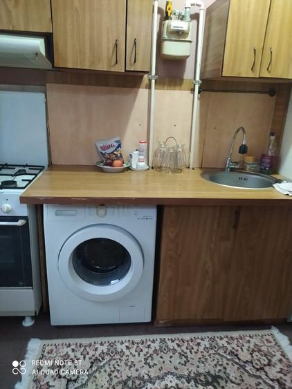 Garsonieră decomandată în Tei