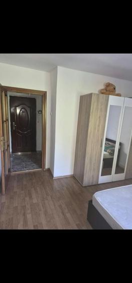 Apartament cu 2 camere decomandat în Letea Veche