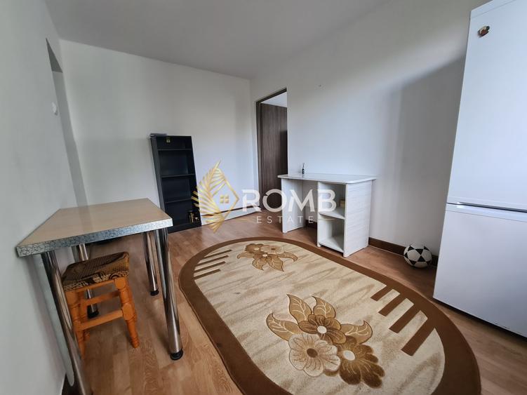 Apartament cu 2 camere semidecomandat, mobilat în Gheorgheni