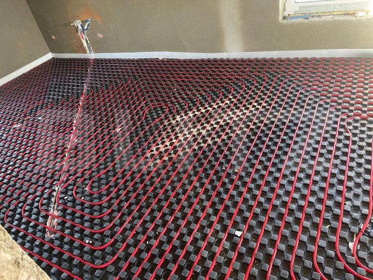 Casă individuală cu 4 camere cu Canalizare în Rădăuți