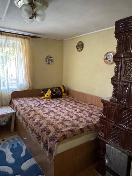Casă cu Teren 1400 Mp în Ștorobăneasa