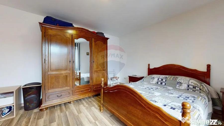 Casă cu 4 camere cu Teren 1004 Mp în Hărman