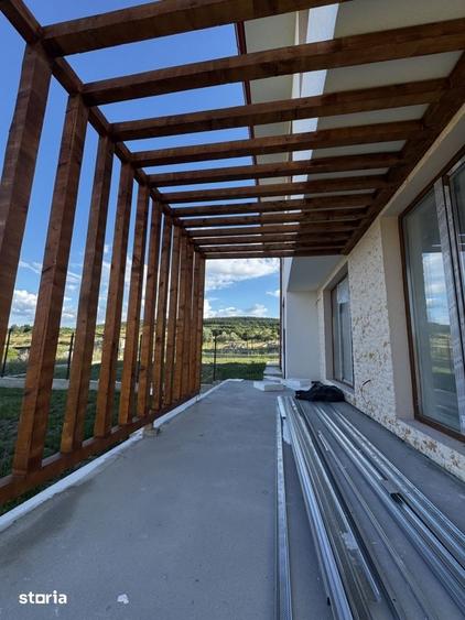 Casă cu 4 camere cu Teren 480 Mp în Chinteni