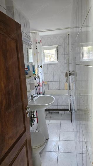 Apartament cu 2 camere nedecomandat în Șagului