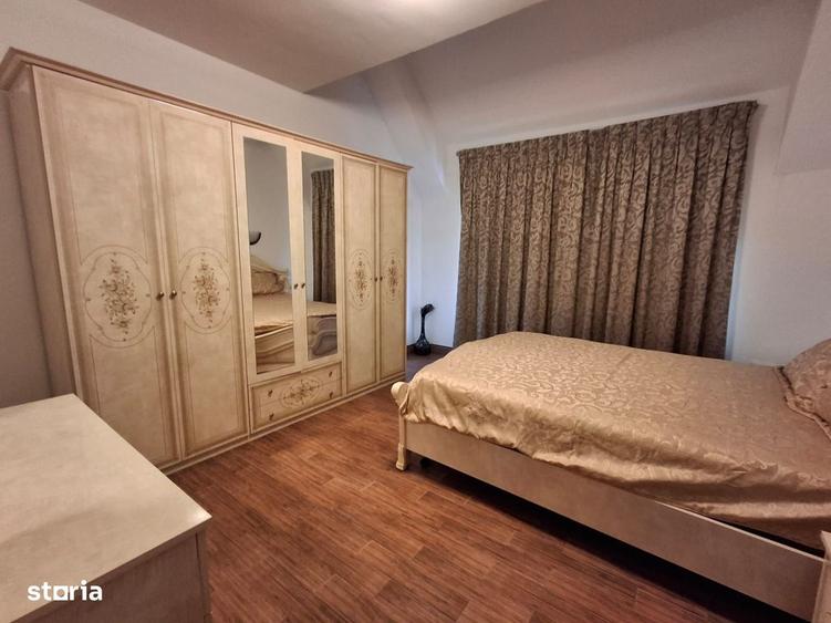 Casă cu 4 camere cu Teren 200 Mp în Calea Poplăcii