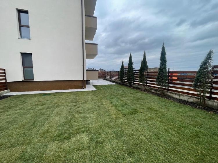 Apartament cu 2 camere decomandat, mobilat în Sânpetru