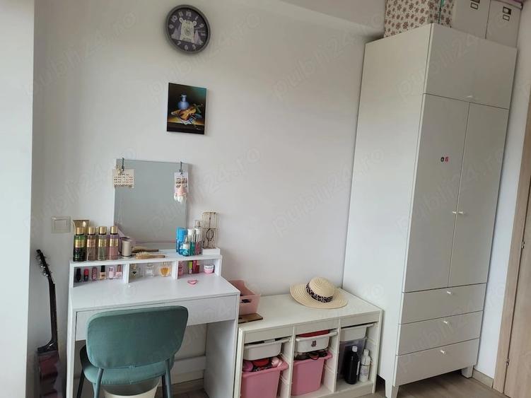 Apartament cu 4 camere decomandat în Dămăroaia