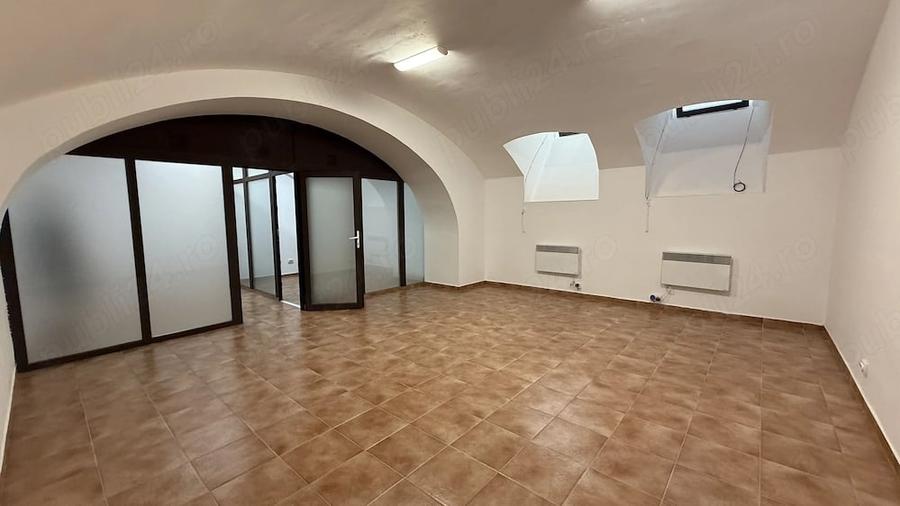 Spațiu comercial, de 60 mp, în Ultracentral