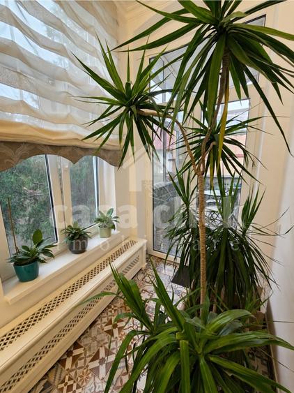Apartament cu 6 camere decomandat, mobilat în Central