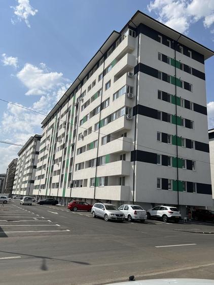 Garsonieră decomandată în Roșu