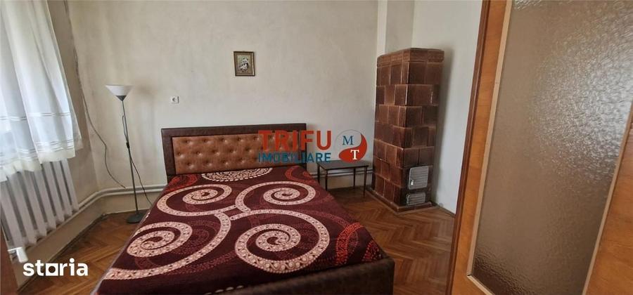 Casă cu 4 camere cu Teren 1380 Mp în Partoș