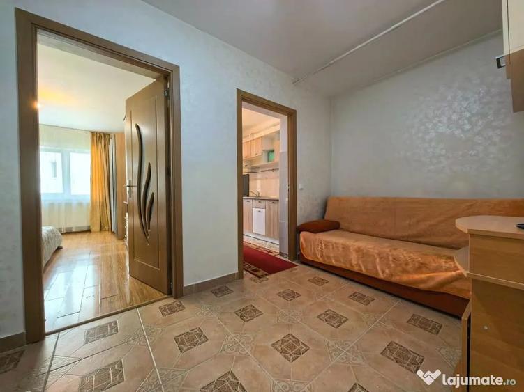 Garsonieră decomandată în Bucium
