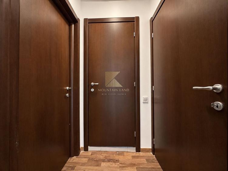 Apartament cu 3 camere semidecomandat în Gării